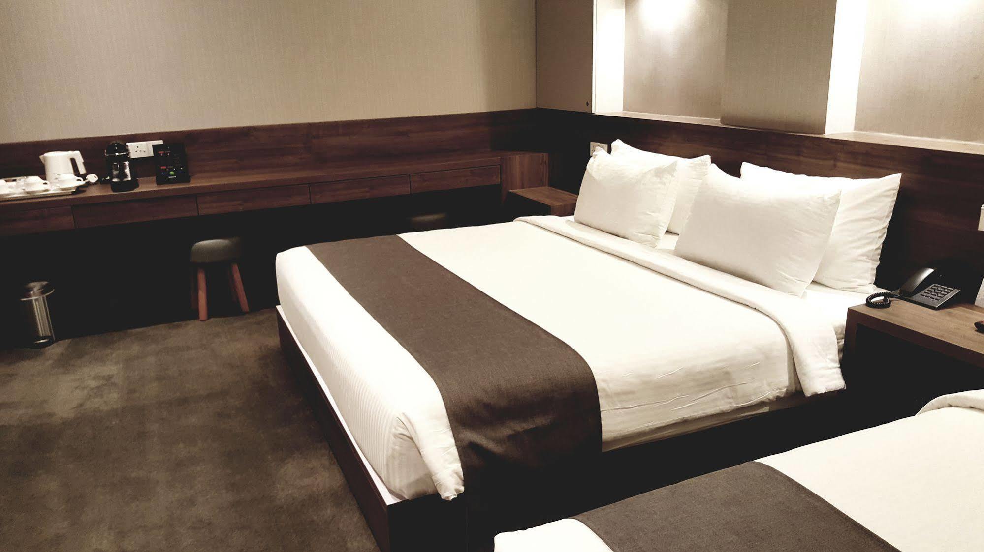 Arcadia Hotel Сингапур Екстериор снимка